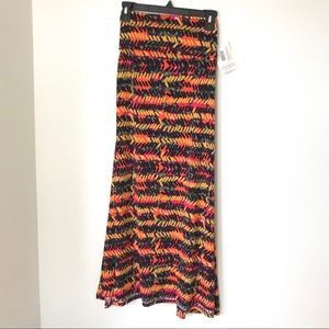 SALE! NEW LuLaRoe Maxi Skirt SASSY YELLOW!